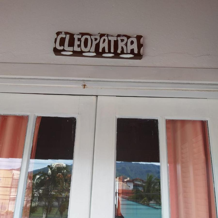 ホテルHospedaria Do Khalifa カラグァタトゥバ エクステリア 写真